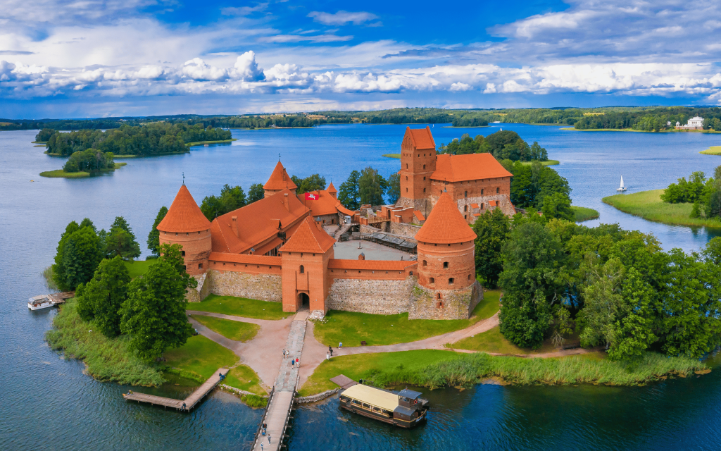 Maintenance and construction works of Trakai Island Castle