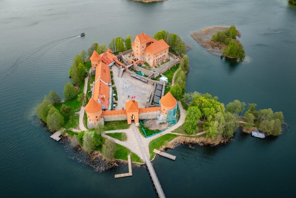 Trakų salos pilies tvarkybos ir statybos darbai