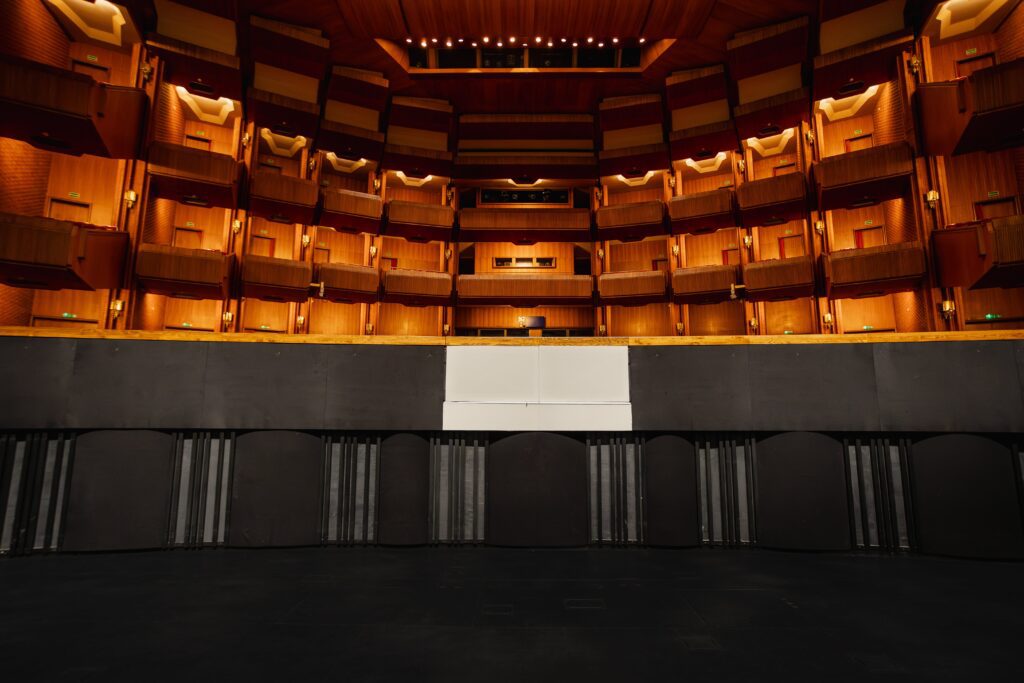 Lietuvos nacionalinio operos ir baleto teatro orkestro duobės rekonstrukcija